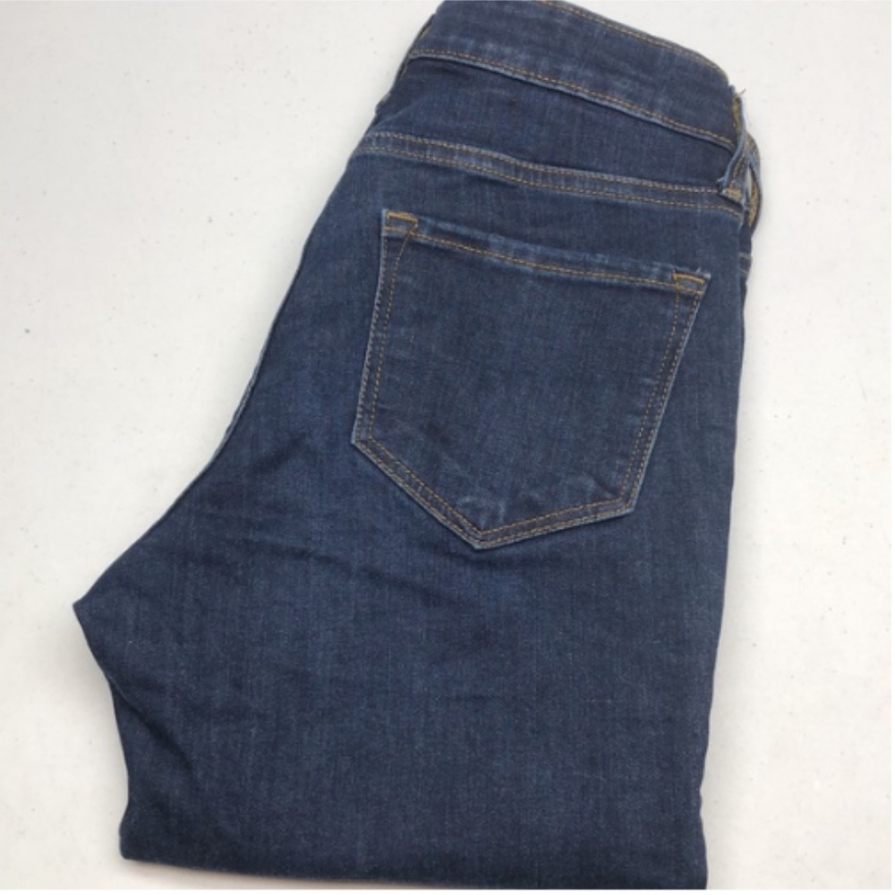 LIKE NEW OLD NAVY ROCKSTAR MID-RISE SKINNY JEANS 2/26x28 🦅
